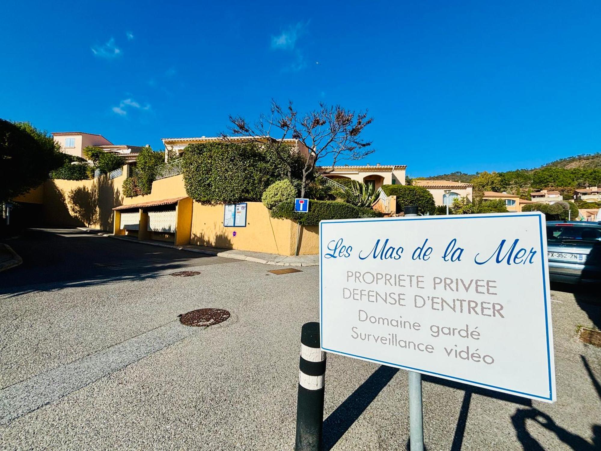 Charmant Deux Pieces Avec Une Vue Imprenable Sur La Crique Notre-Dame Théoule-sur-Mer Exteriér fotografie